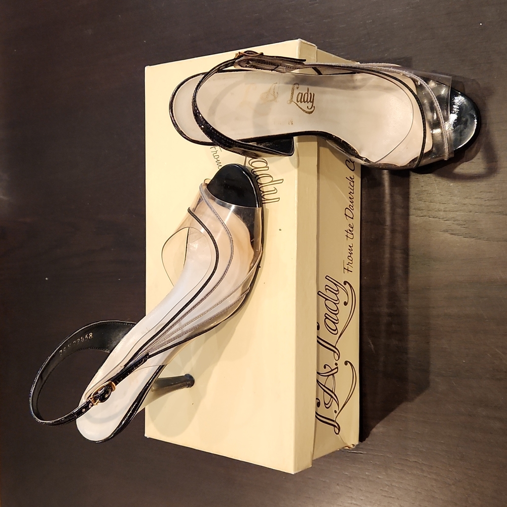 Vintage Shoe, L.A. Lady from the Danrich collection, sz 7.5A, heels, EUC